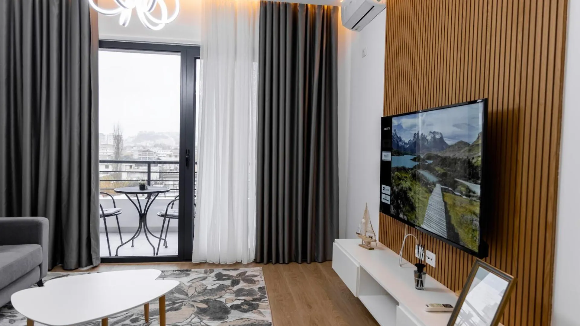 Vlorë Jd Luxury Apartments 2